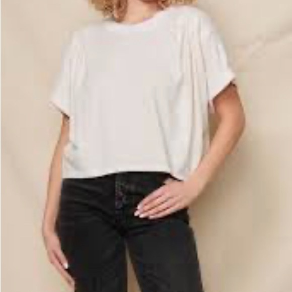 Sundry Classic White Short Sleeve Tee - Picture 1 of 4